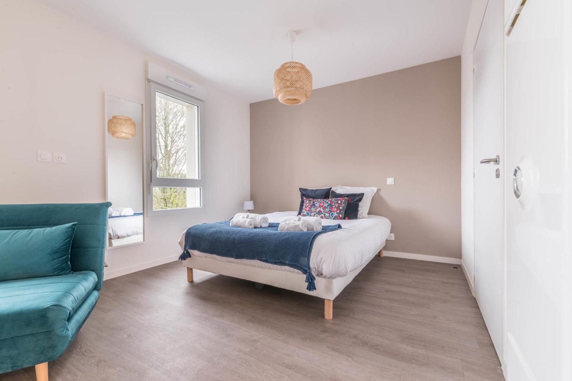 Appartement PIERRICK - Studio proche gare, Wifi, arrivée 24 24 à Le Mans Extérieur photo
