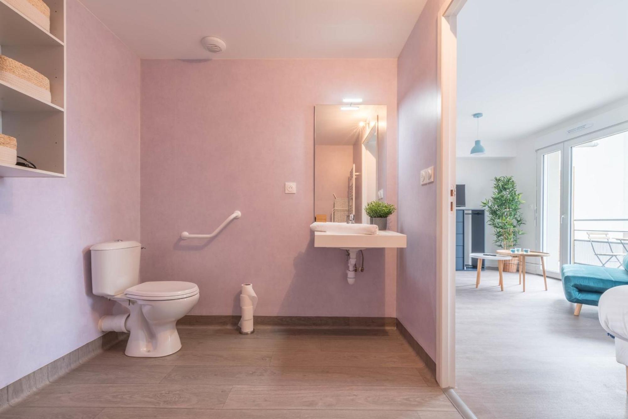 Appartement PIERRICK - Studio proche gare, Wifi, arrivée 24 24 à Le Mans Extérieur photo